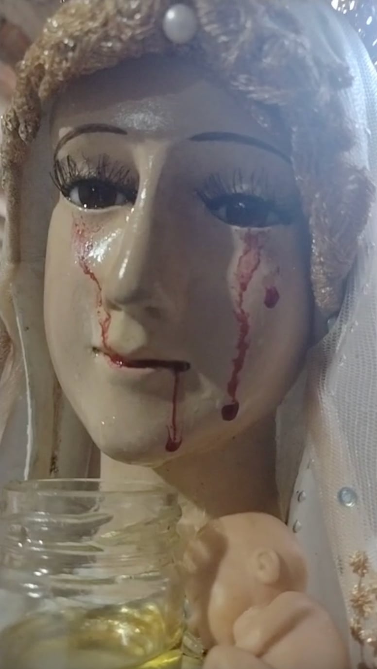 Virgen llora sangre