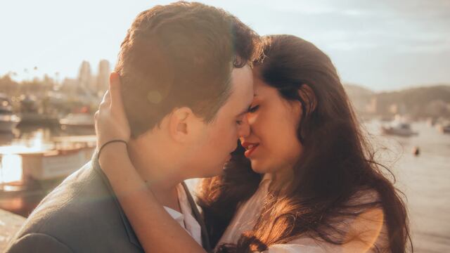 Los besos hacen magia