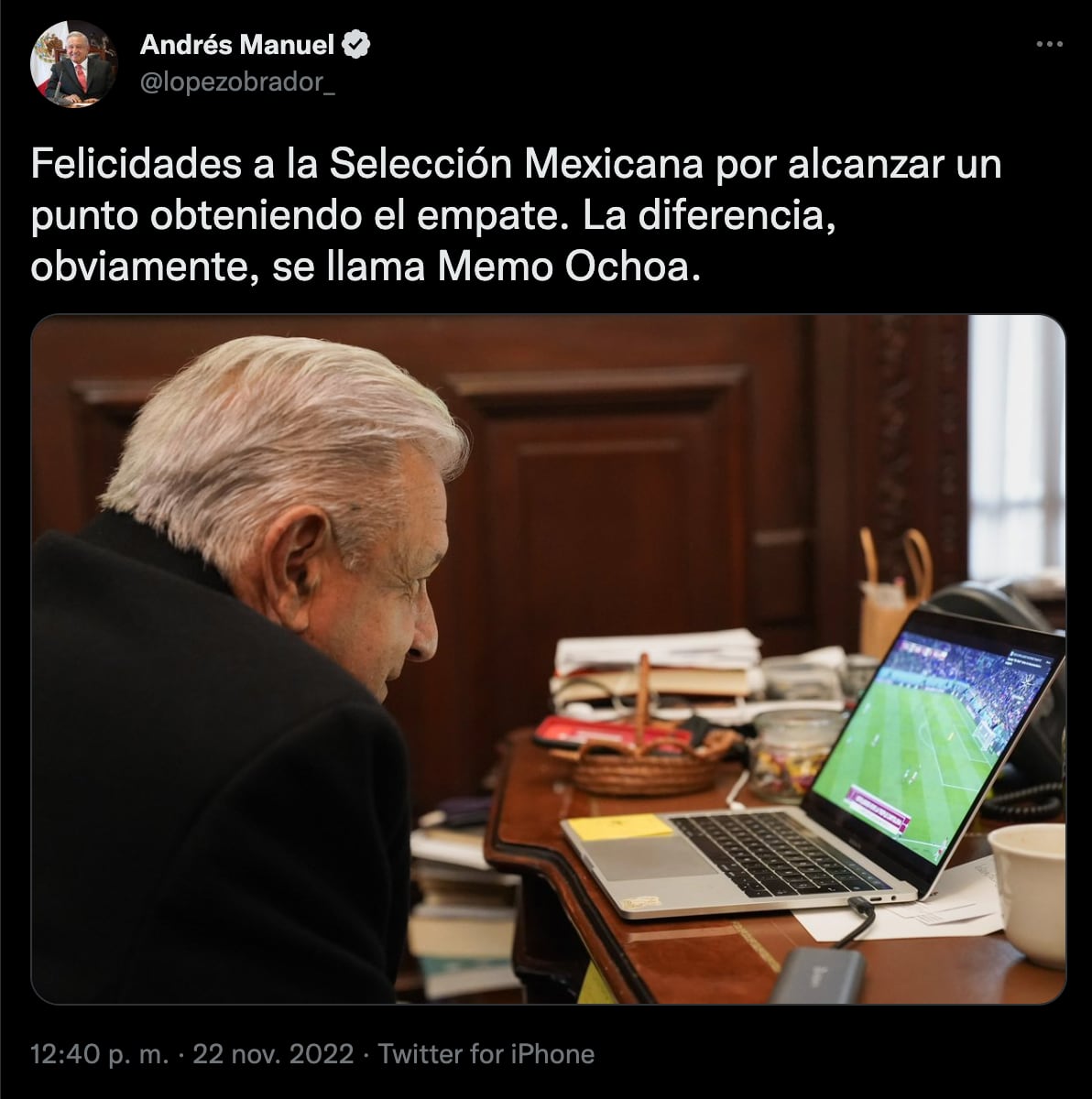 AMLO elige Televisa y Las Estrellas para ver el partido de México