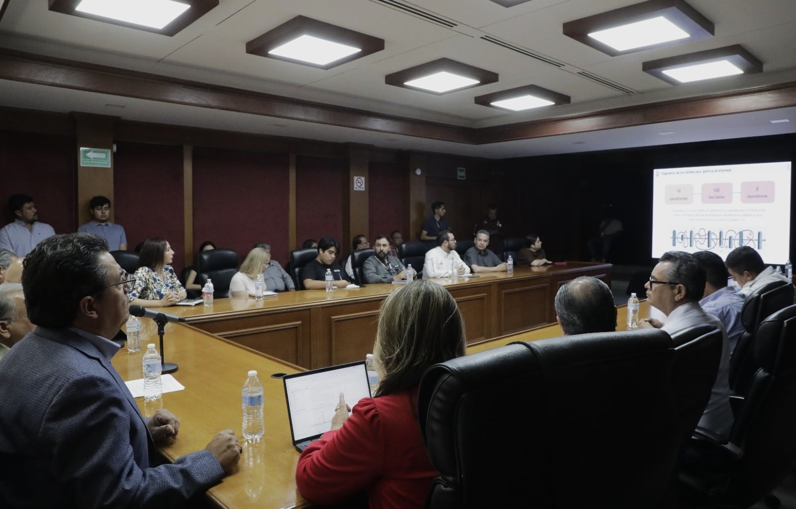 El municipio de Escobedo avanza en la digitalización de bienes y servicios con una estrategia que busca reducir tiempos y simplificar trámites.
