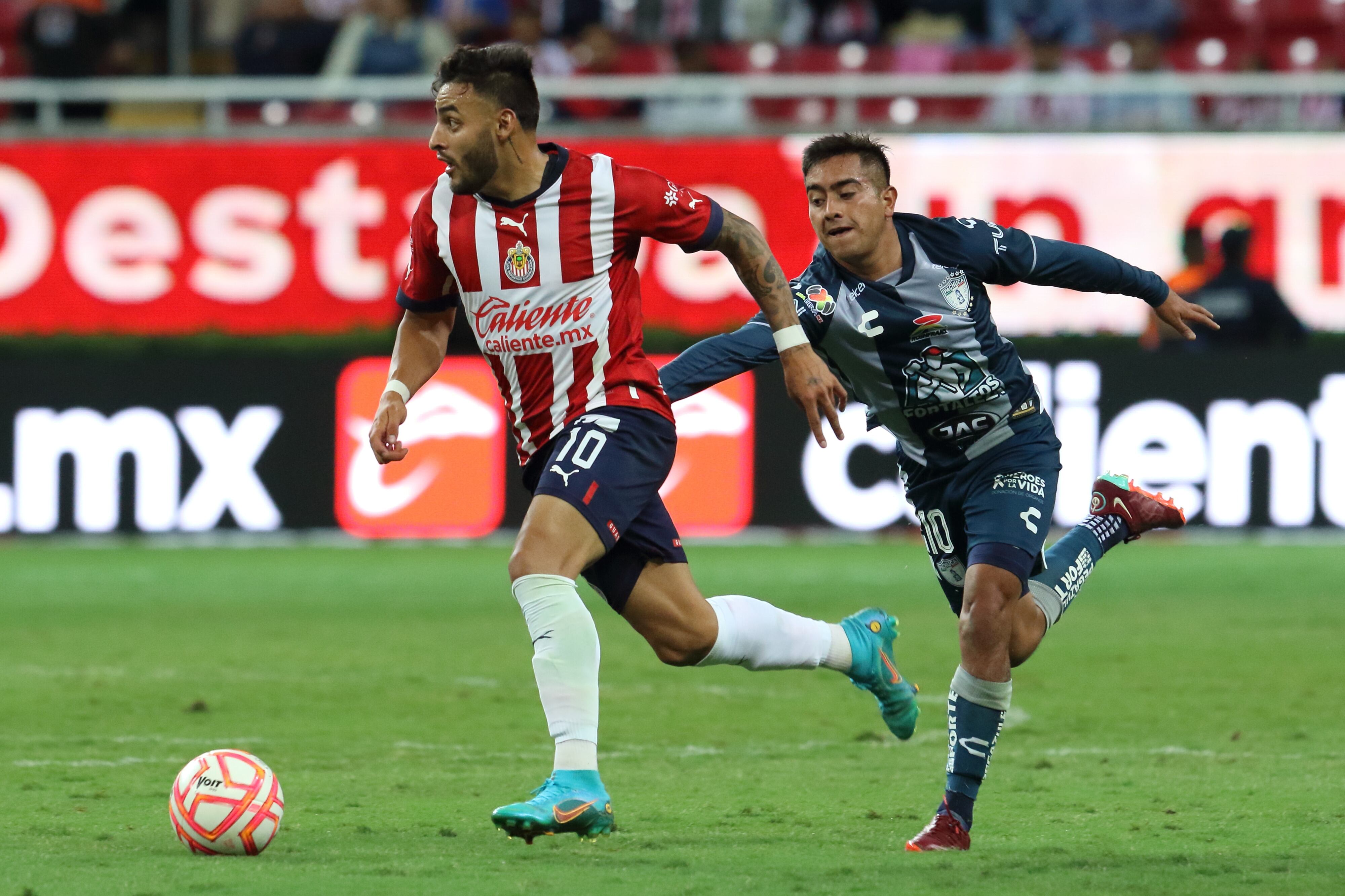 Club Chivas.