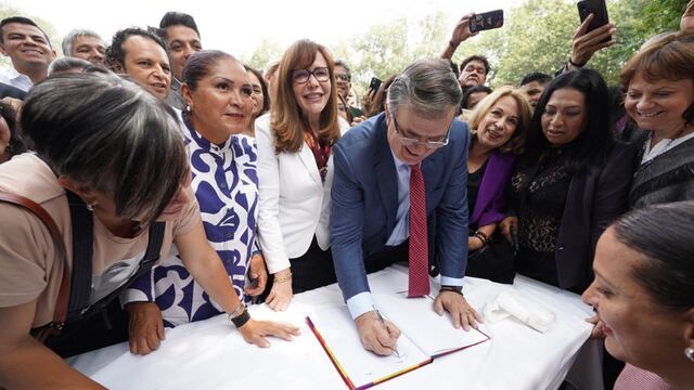 Marcelo Ebrard sostuvo una reunión con sus allegados y anunció la creación una asociación civil denominada "El Camino de México"