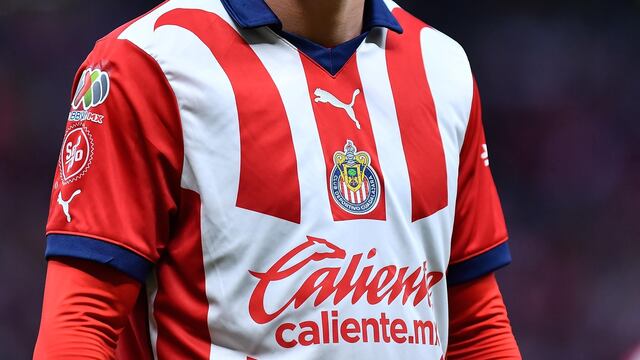 Estrella de Chivas se iría a otro país