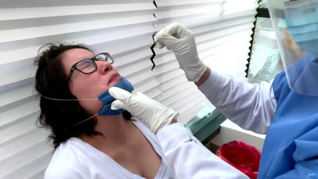 Prueba de coronavirus en UNAM.