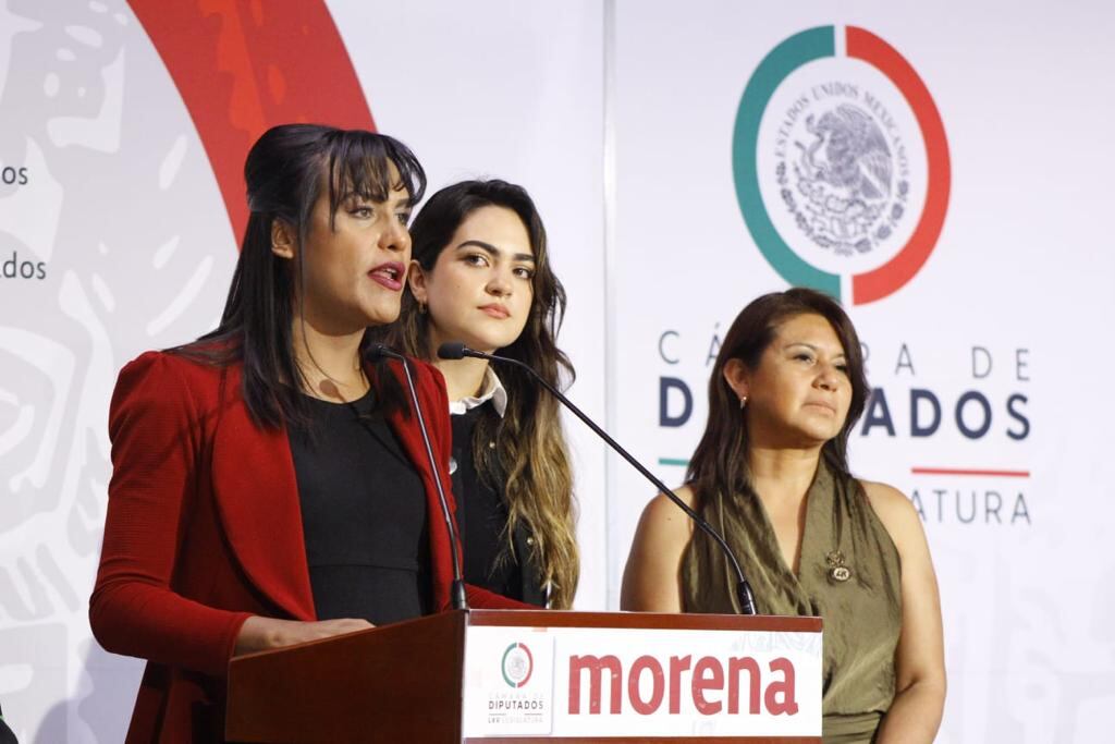 María Clemente, diputada trans