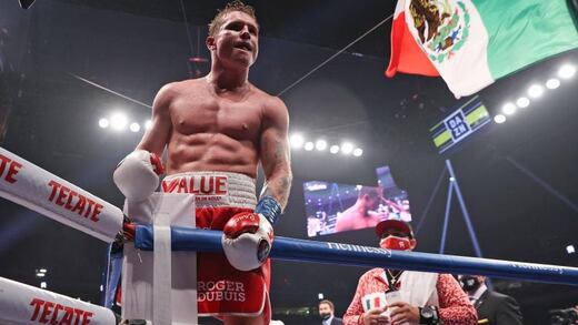 Canelo Álvarez: Padre de David Benavidez sugiere dopaje
