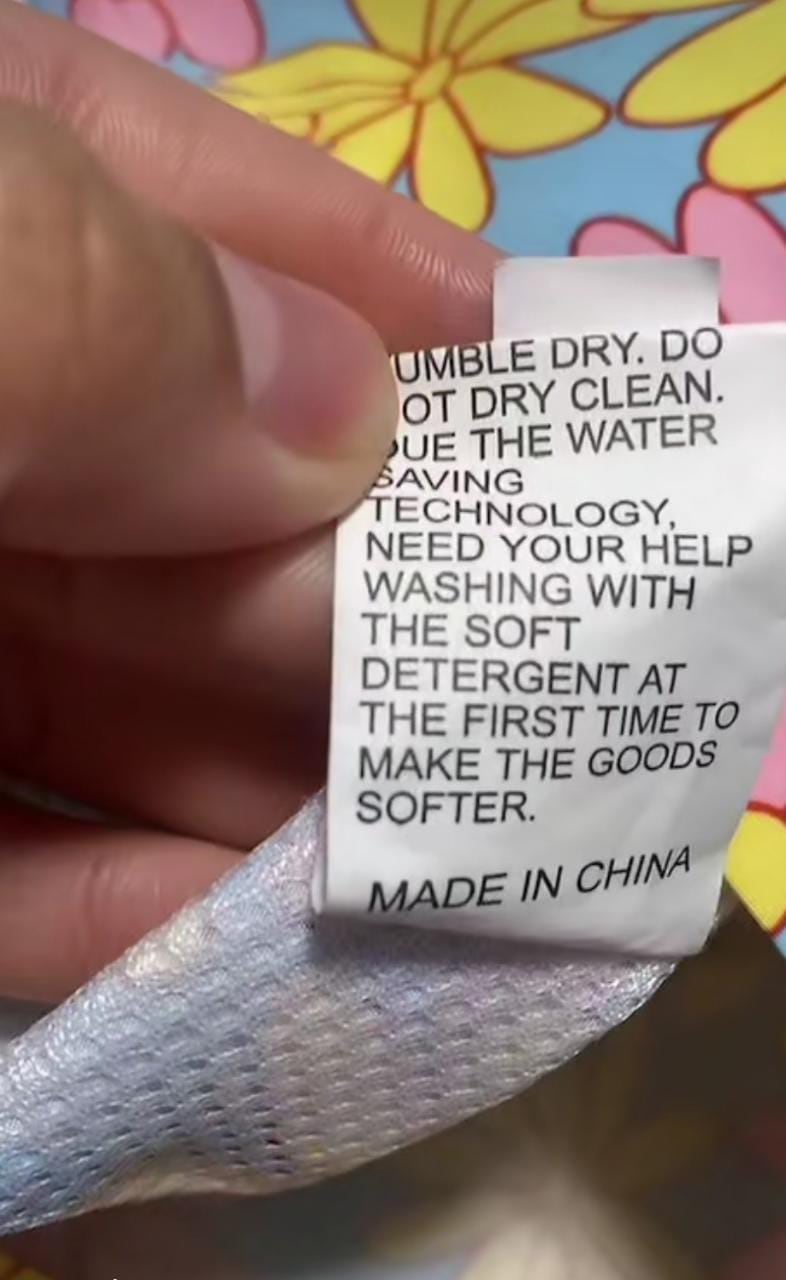 Encuentra mensaje de auxilio