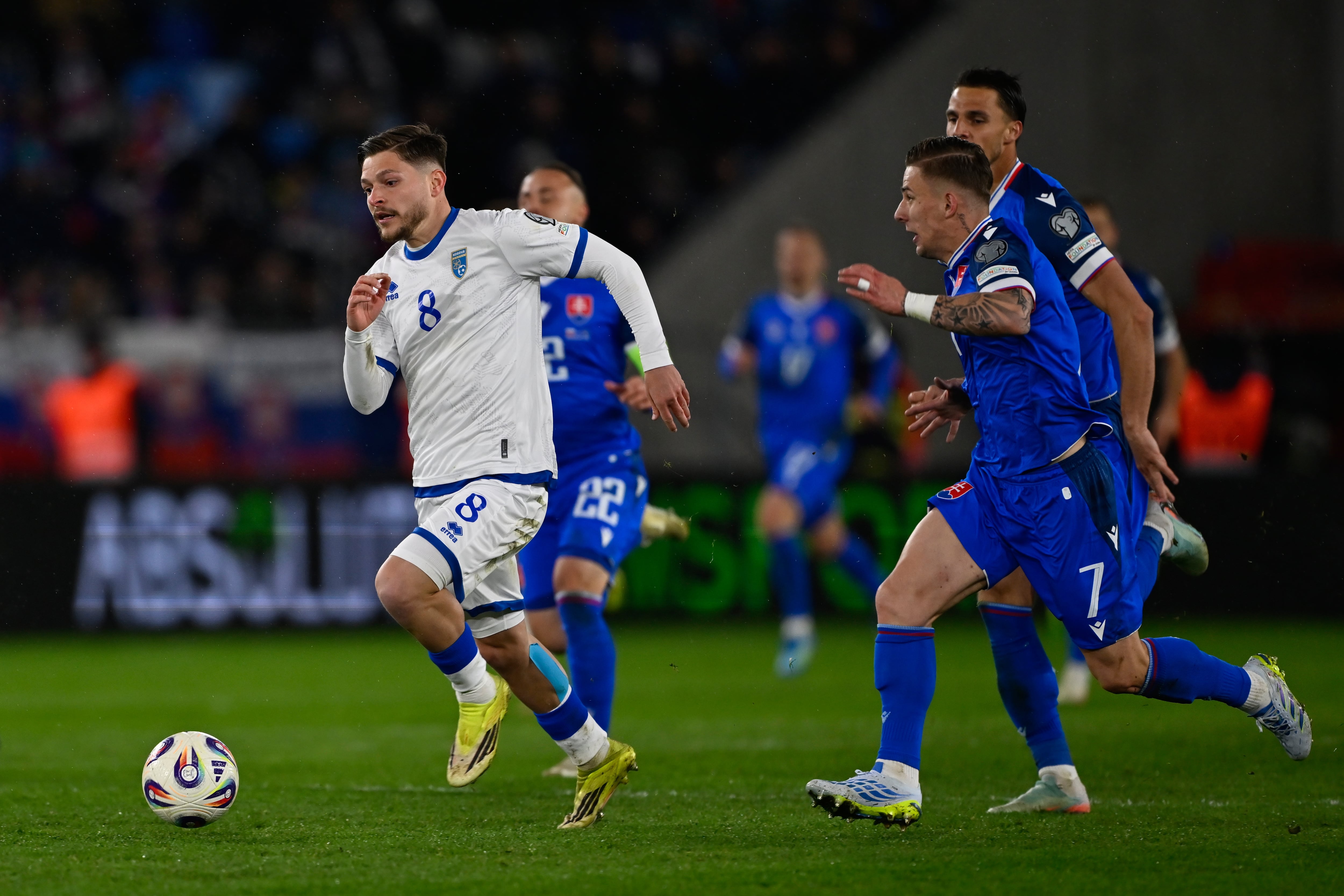 Kosovo elimina a Eslovaquia y enfrentará a Turquía por un boleto al Mundial 2026.