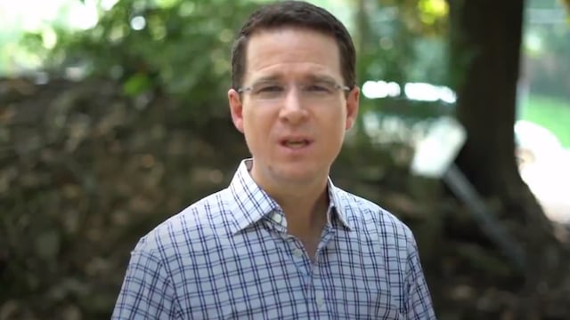 Ricardo Anaya pide a población vacunarse contra Covid-19