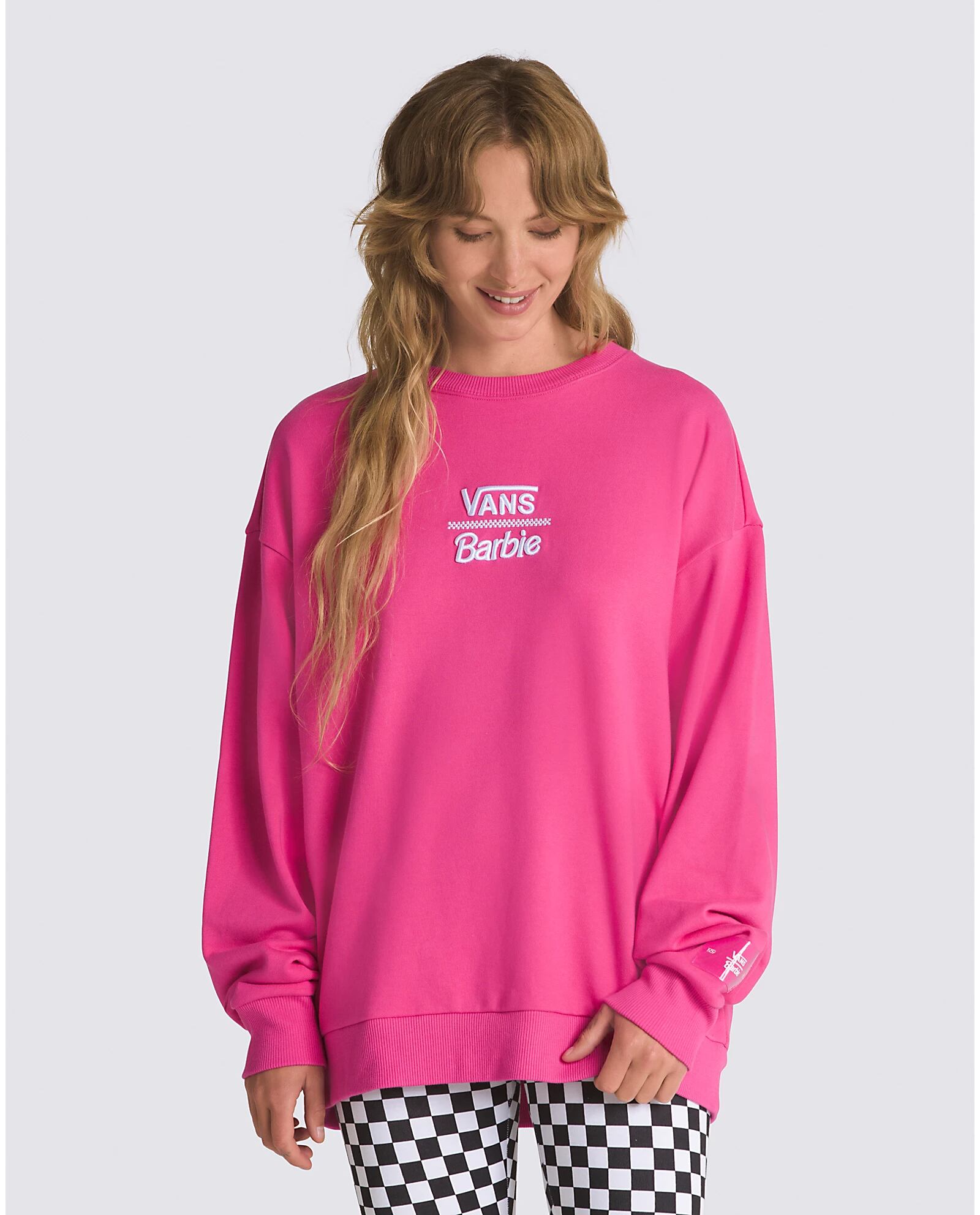 Vans x Barbie ¿llegarán a México? Este sería el precio de los tenis más rositas