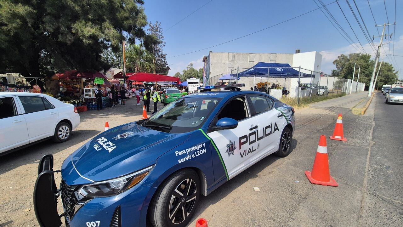 Encuentran cuerpo en panteón de León
