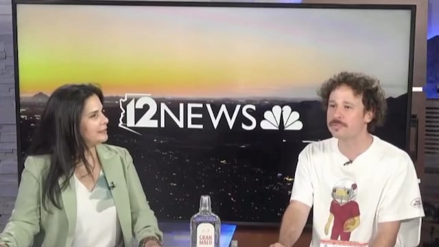 Broma de Luisito Comunica que incomodó a una conductora en vivo