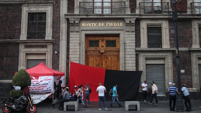 Sindicato del Nacional Monte de Piedad, la mayor casa de empeños en México y la institución financiera más antigua de América, comenzó huelga por desacuerdos sobre el nuevo contrato colectivo