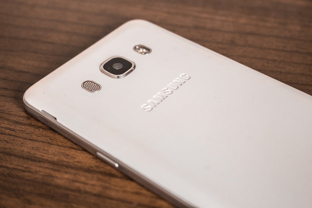Modelo de smartphone Samung