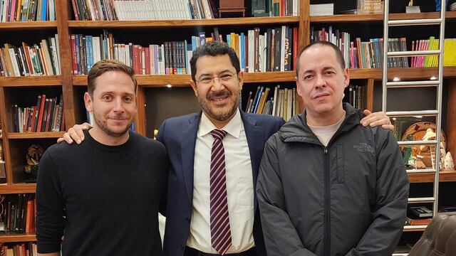 Martí Batres anuncia que José Merino deja la ADIP