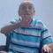 Abuelo enternece TikTok; buscaba una canción de ‘The Beatles’