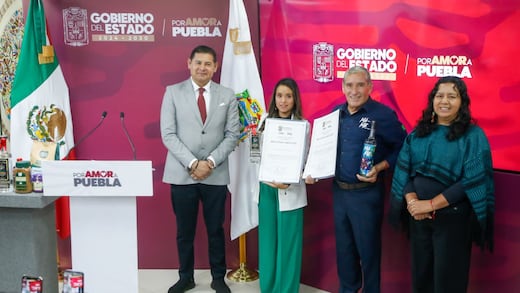 Puebla lidera Concurso Nacional de Marcas de mezcal 2026
