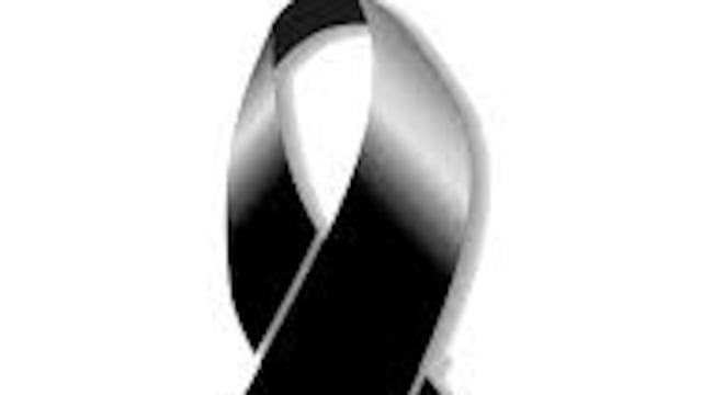 Poner un moño negro en Facebook ¿Llamar la atención o luto?