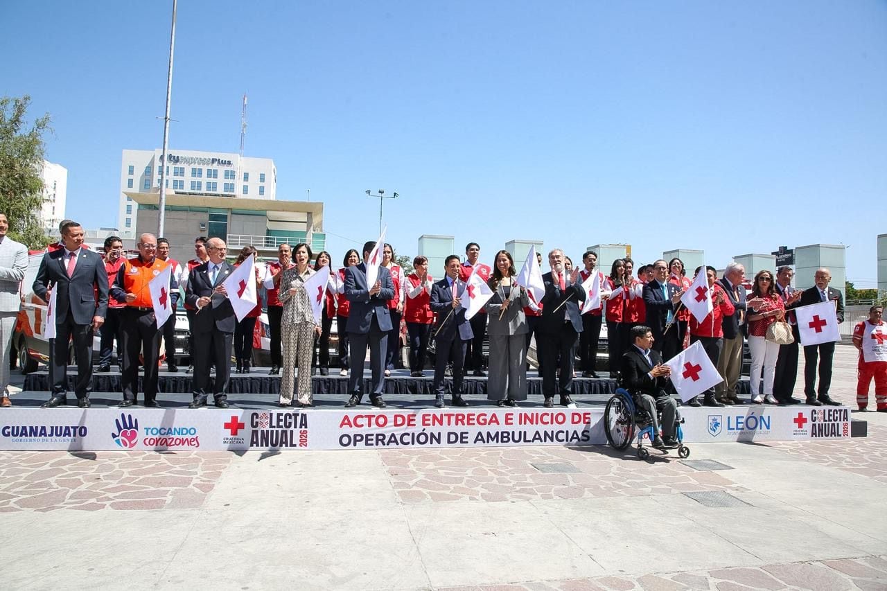 Guanajuato: Libia Dennise impulsa vivienda, comunidad y Cruz Roja.