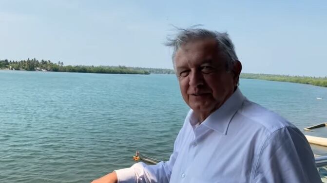 AMLO viaja a Tabasco para supervisar la refinería Dos Bocas