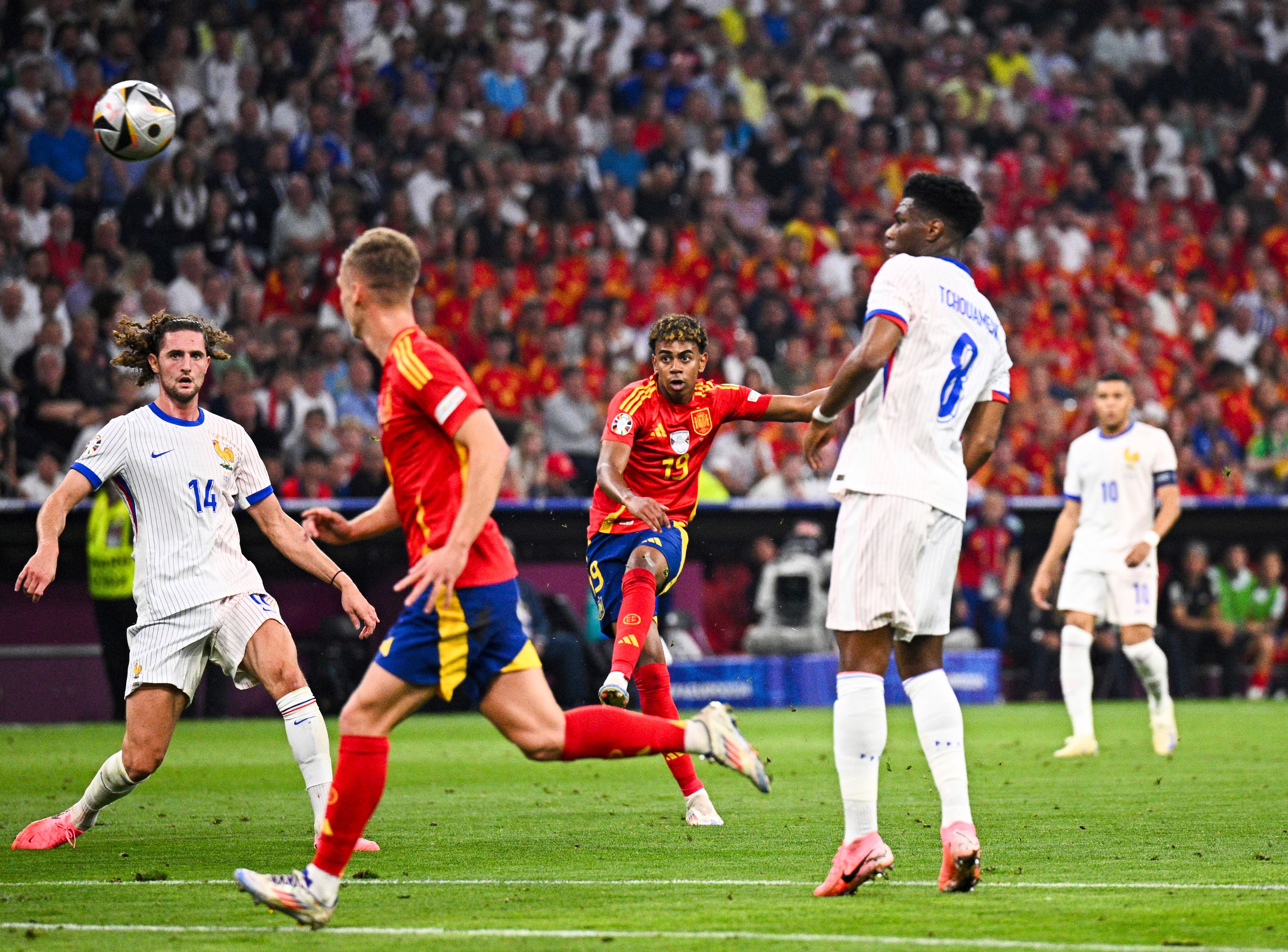 Gol de Lamine Yamal contra Francia en la Eurocopa