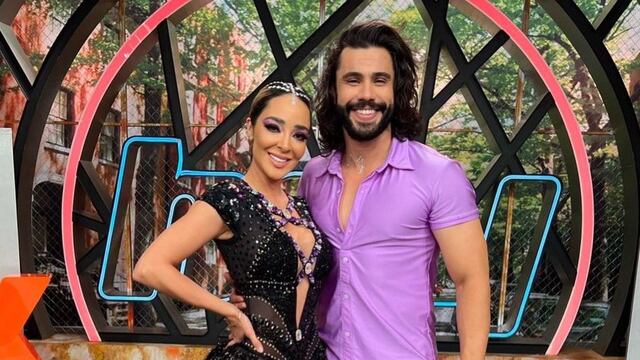 Manelyk González y Carlos Speitzer