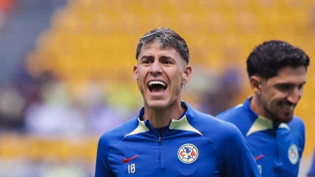 Chicote Calderón con el América