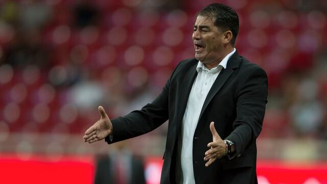 Francisco Ramírez en el banquillo sinaloense.