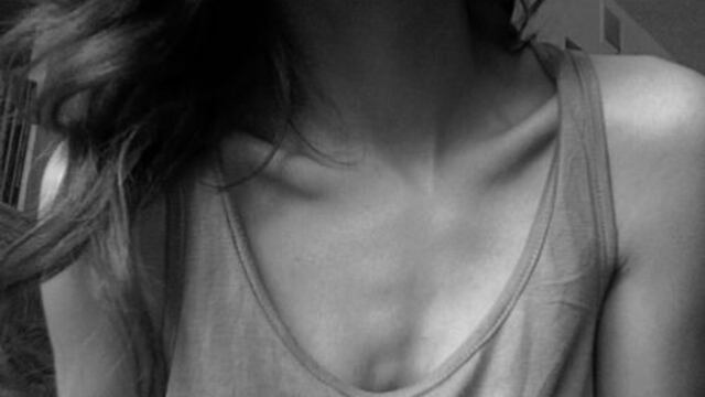 Mostrar la clavícula, la nueva tendencia en el mundo de la moda.