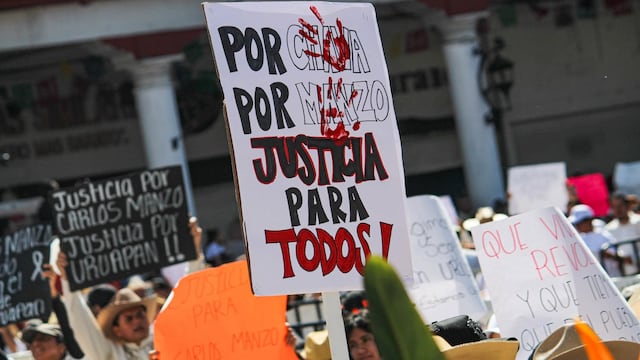 Habitantes de Uruapan marcharon para pedir paz