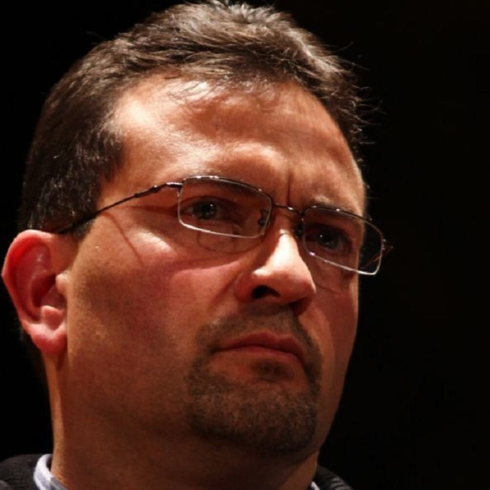 Del dolor por el amigo, al olvido del presidente