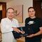 Alfonso Durazo, gobernador de Sonora, reconoce a la medallista olímpica Alejandra Valencia