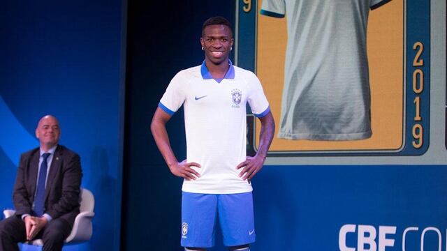 Brasil presentó un uniforme blanco