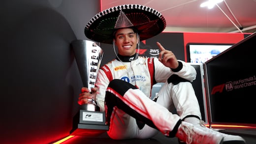 Noel León gana el GP de Hungría de Fórmula 2 y hace historia