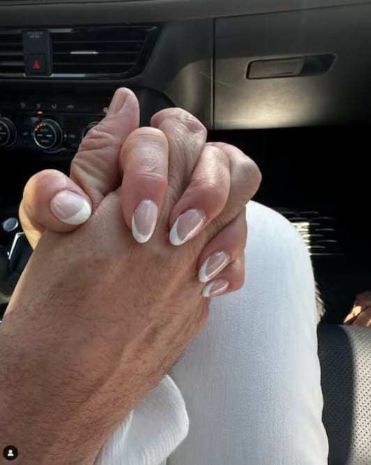 Laura Flores y Lalo Salazar comparten foto para celebrar su romance