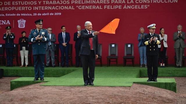 Secretario de la Sedena, Luis Cresencio Sandoval; Andrés Manuel López Obrador; secretario de Marina, Rafael Ojeda