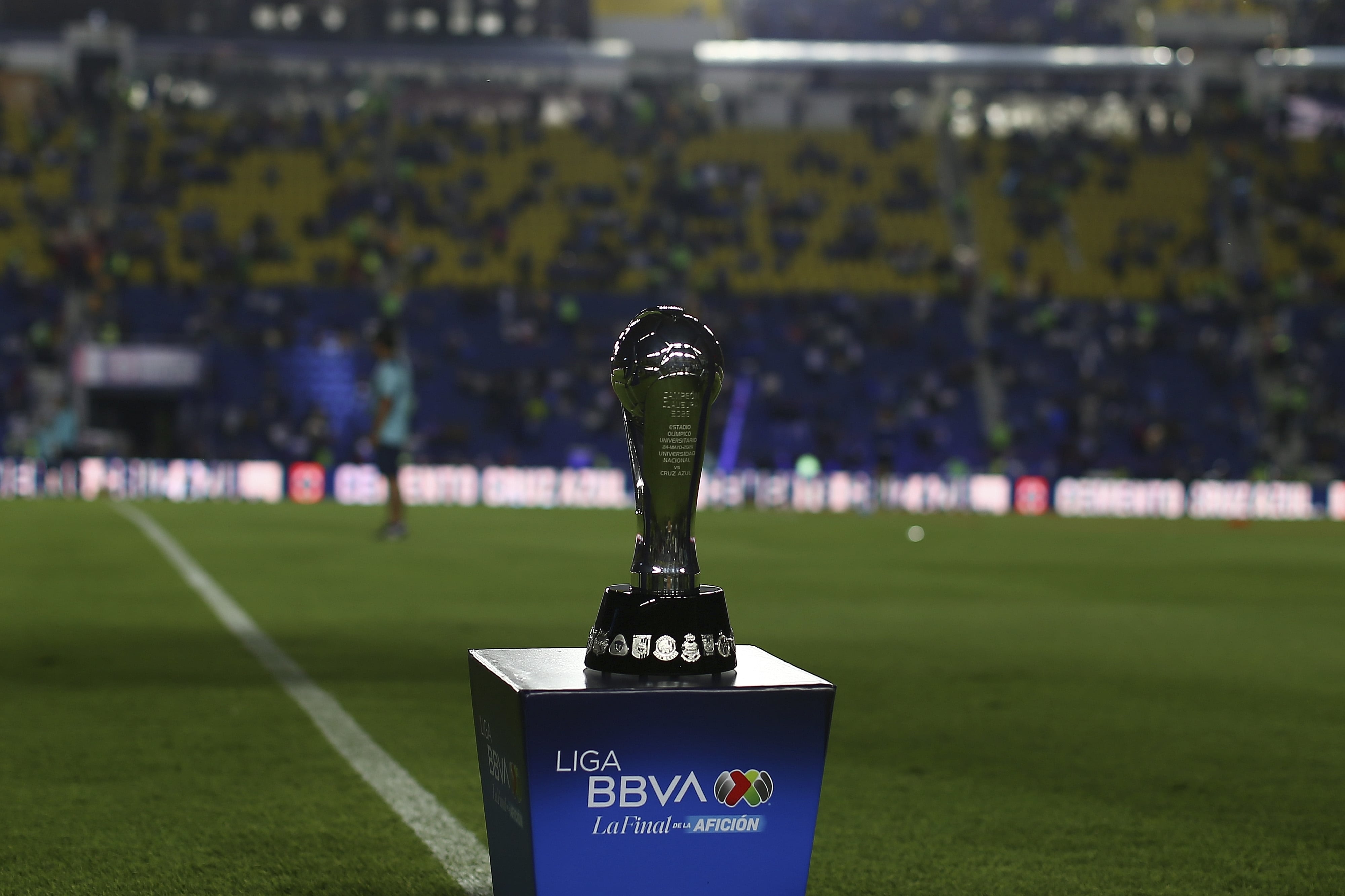 Pumas toma ventaja ante Cruz Azul en la ida de semifinales.