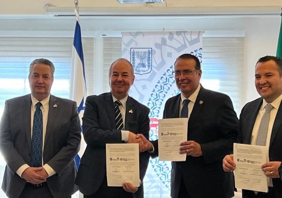 Firma de acuerdo entre Chihuahua e Israel