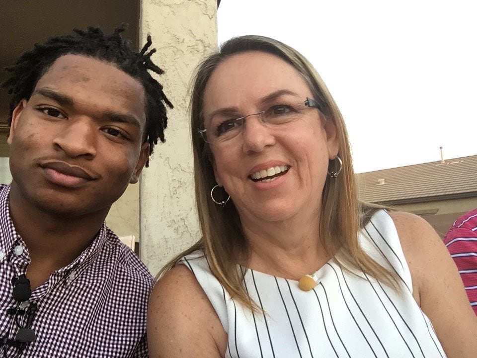 Netflix producirá una película sobre la historia de Jamal Hinton y Wanda Dench