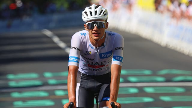 Isaac del Toro se mantiene al acecho de los primeros lugares en el Tour de Francia 2026