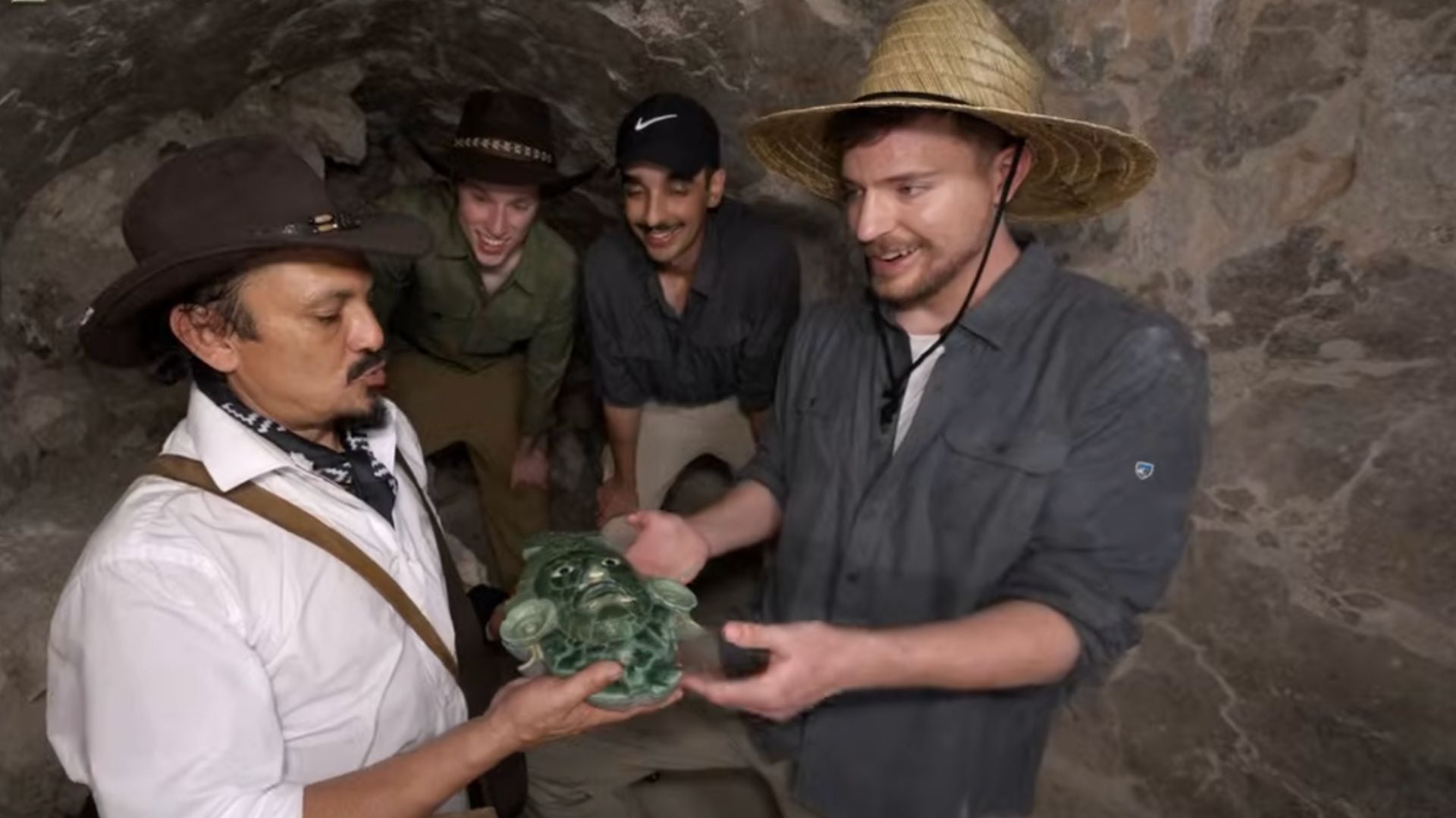Diego Prieto tunde a MrBeast por actitud colonialista: No nos hacen un favor