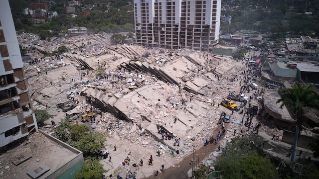 La Guaira tras los terremotos de 7.2 y 7.5