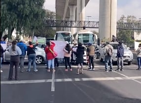Bloqueo en México-Cuernava; manifestantes exigen la aparición de Carolina Islas