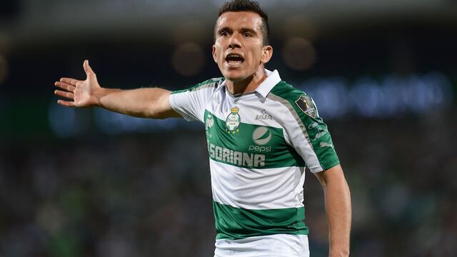 El 'Chato' levantó dos títulos de Liga y uno de Copa con Santos