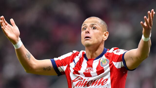 Fans de Chivas revientan al Chicharito Hernández por su polémica publicación