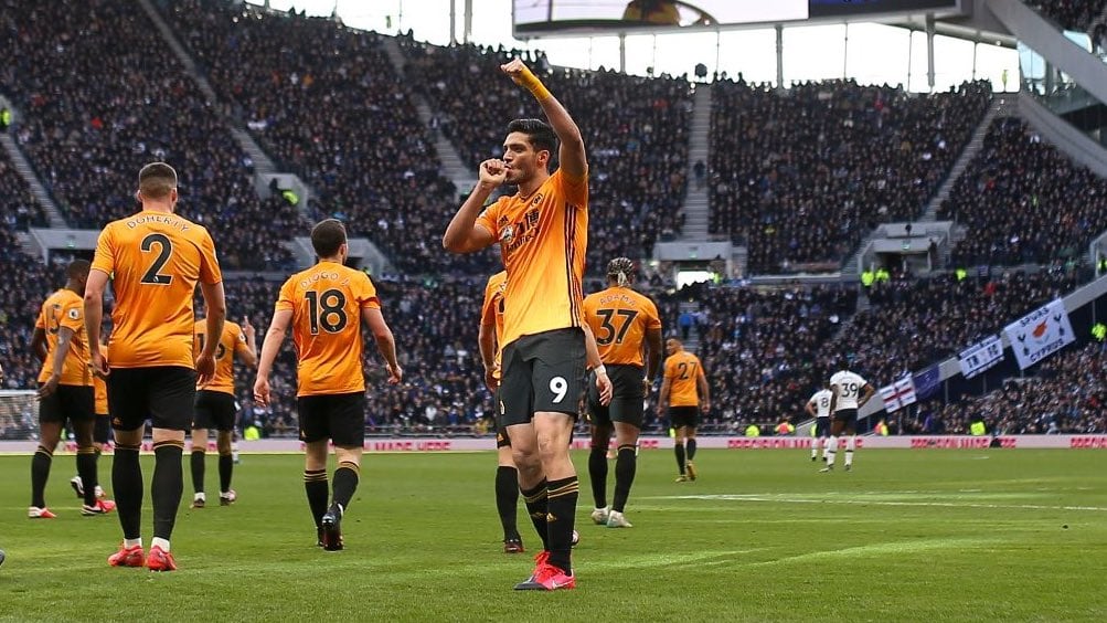 Partidos de Liga Premier durarían menos de 90 minutos tras suspensión por coronavirus