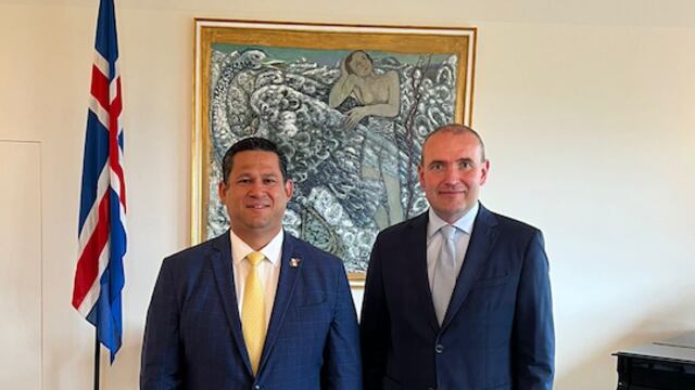 Diego Sinhue, Guoni Thorlacius Jóhannesson