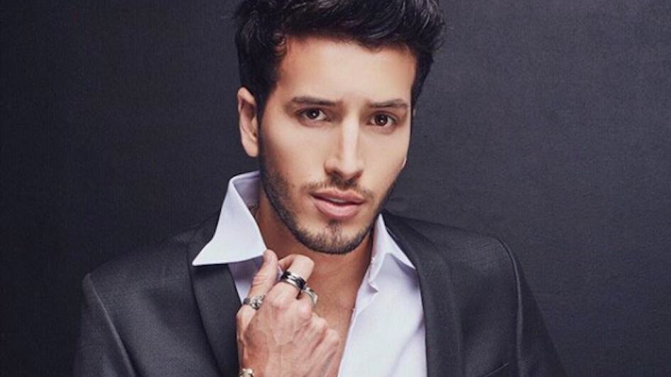 Sebastian Yatra estalla contra los mentirosos que lo siguen tachando de infiel