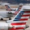 American Airlines: chocan alas de dos jets en Aeropuerto Nacional Ronald Reagan de Washington