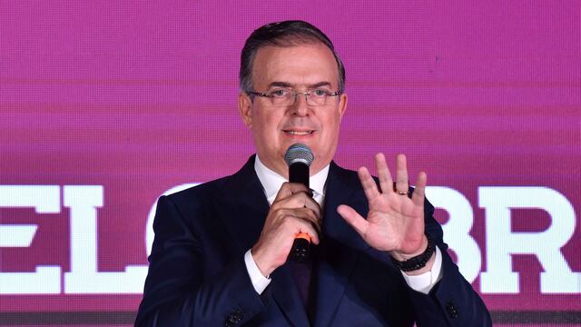 Marcelo Ebrard, aspirante a coordinador nacional de los comités de defensa de la Cuarta Transformación
